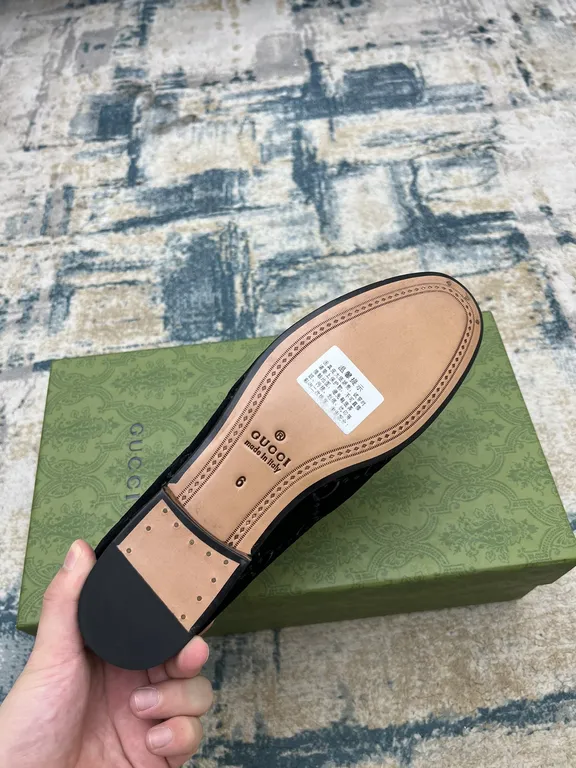 Gucci Shoe 